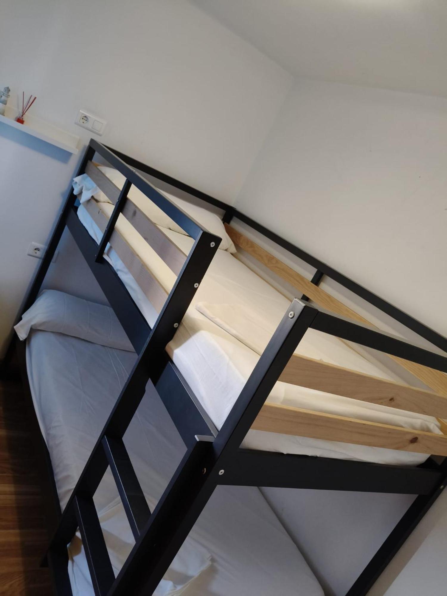 Pilgrim Rooms Редондела Екстериор снимка